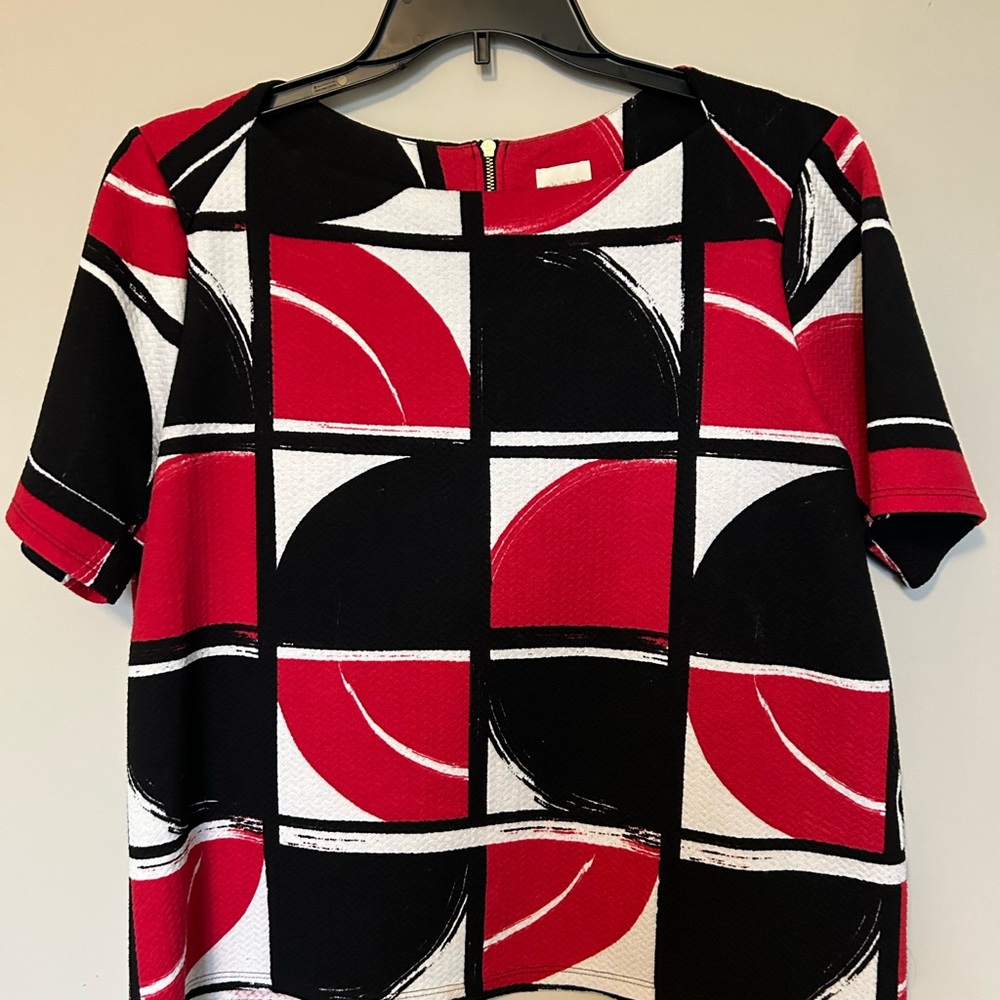 Chicos top black, red and cream, round neck